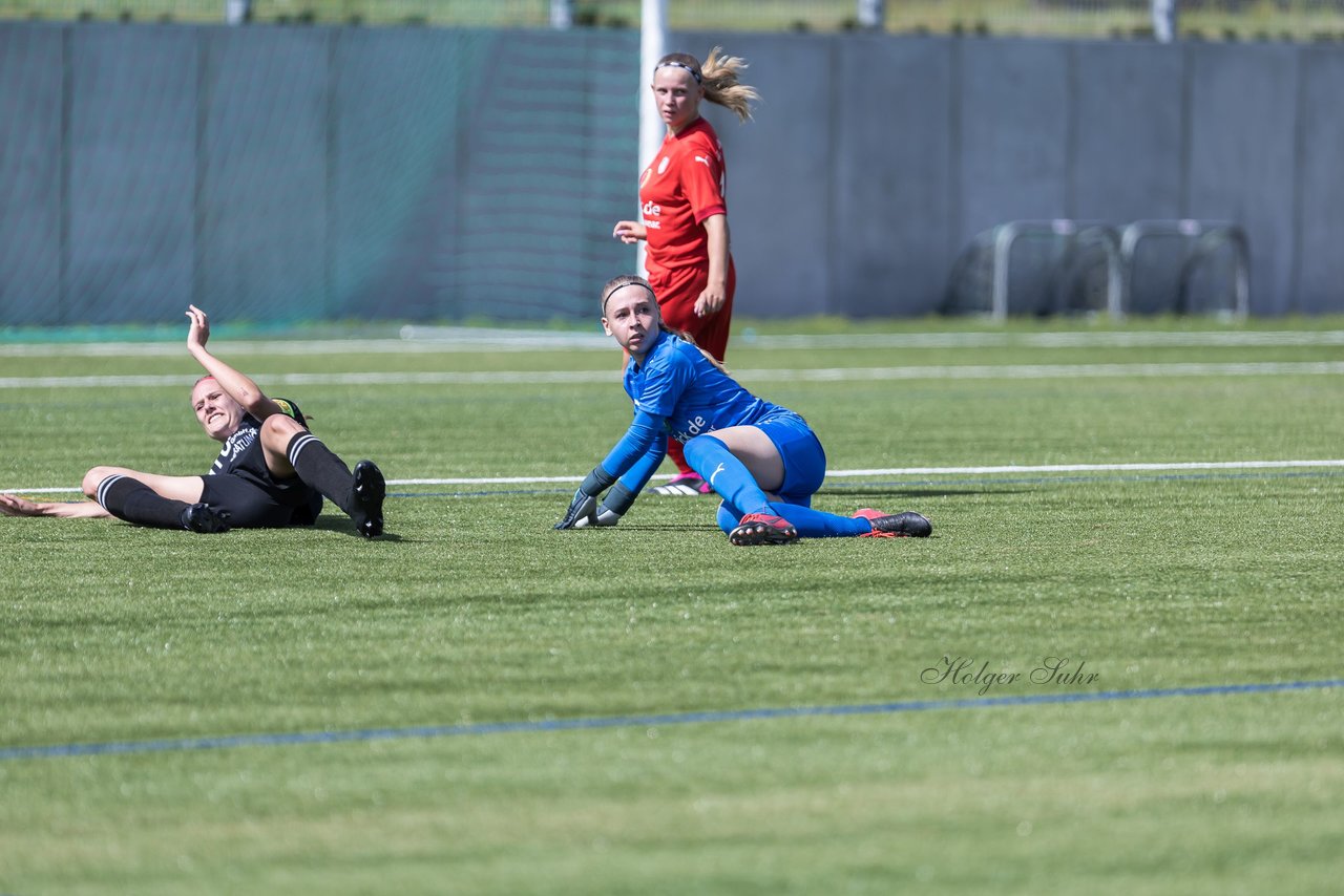 Bild 68 - Saisonstart Oberliga